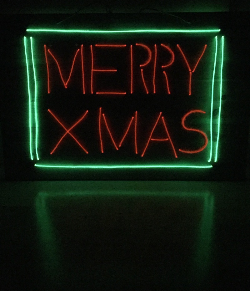 el_wire_holiday_sign_01.jpeg el_wire_holiday_sign_01.jpeg