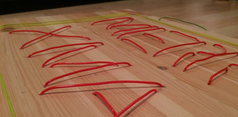 el_wire_holiday_sign_03.jpeg el_wire_holiday_sign_03.jpeg